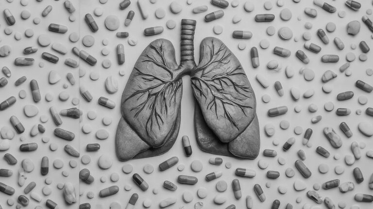 Lung and medicine AI image